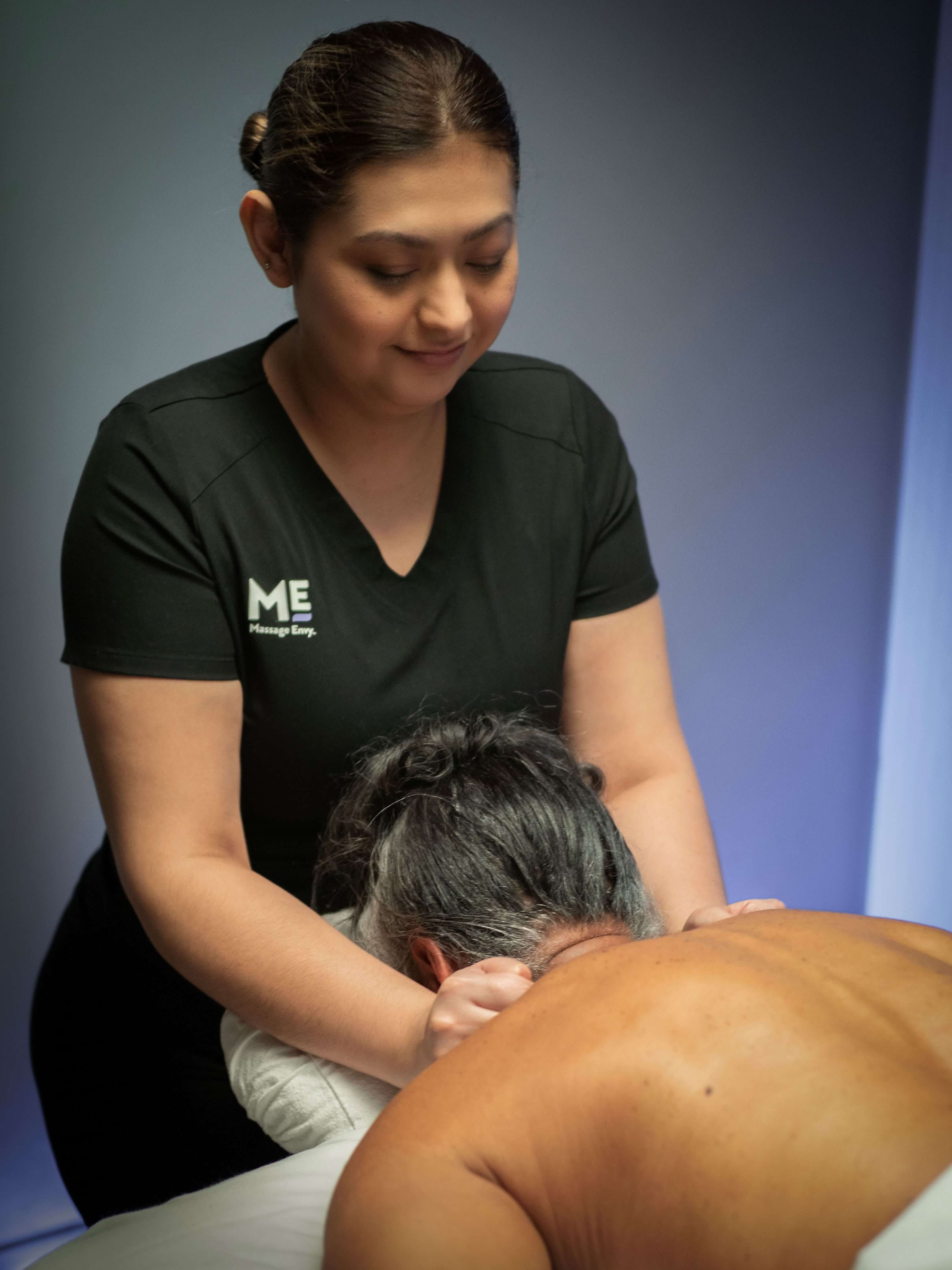 Massage Therapist Careers At Massage Envy Massage Envy Careers